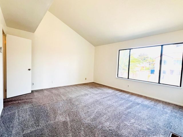 365 Bush Street, Salinas, CA 93907