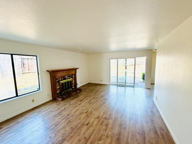 365 Bush Street, Salinas, CA 93907