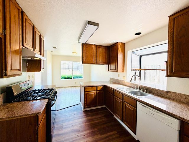 365 Bush Street, Salinas, CA 93907
