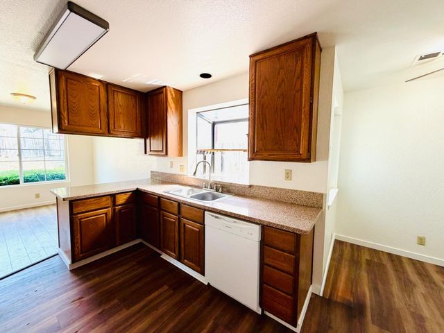 365 Bush Street, Salinas, CA 93907