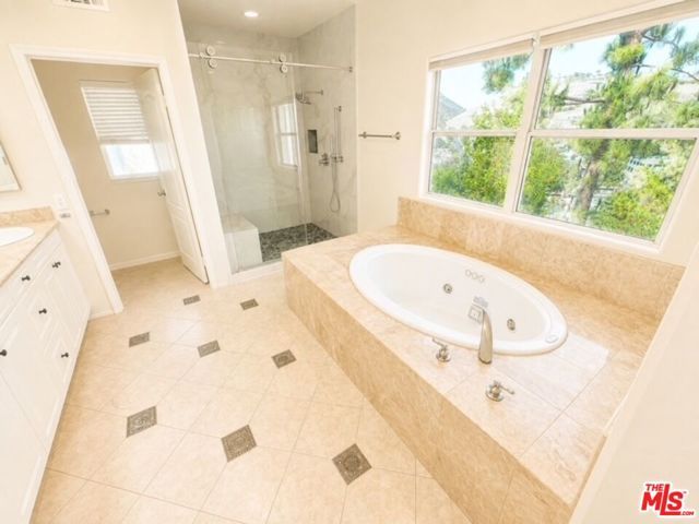 7371 Westcliff Drive, Los Angeles, CA 91307