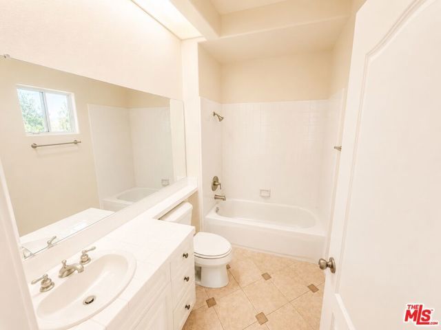 7371 Westcliff Drive, Los Angeles, CA 91307