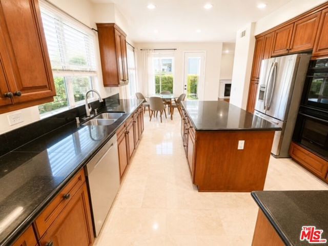 7371 Westcliff Drive, Los Angeles, CA 91307