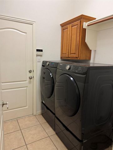 2900 Winding Shore LN, Pflugerville, TX 78660