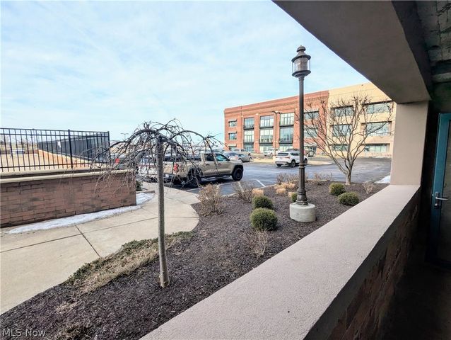 401 W SHORELINE Drive 116, Sandusky, OH 44870