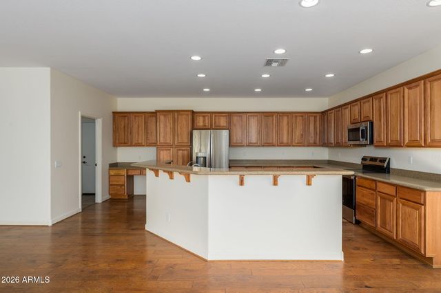 1818 N 165th Drive, Goodyear, AZ 85395