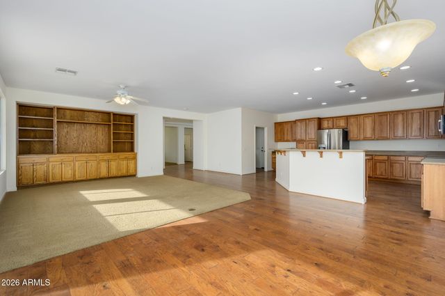 1818 N 165th Drive, Goodyear, AZ 85395