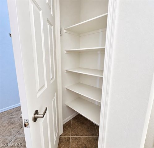 1050 Copper Palm Court, Henderson, NV 89002