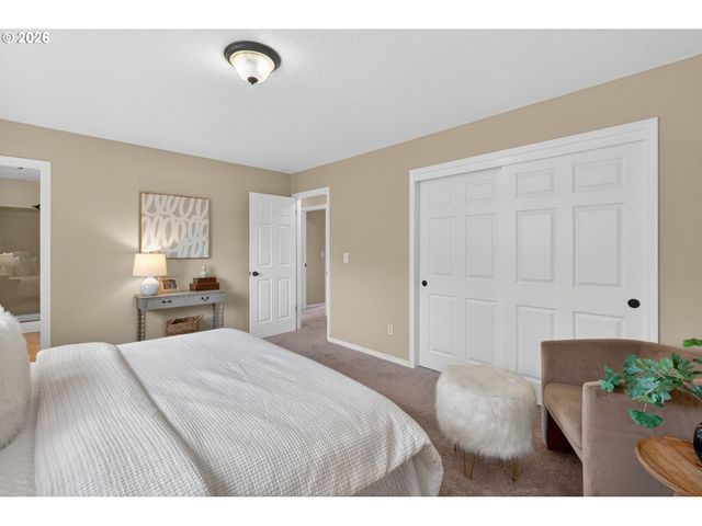 4695 Sw Flower Pl, Portland, OR 97221