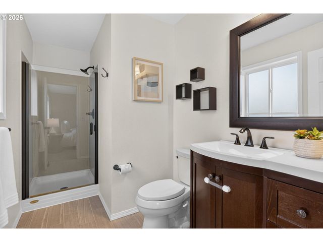 4695 Sw Flower Pl, Portland, OR 97221