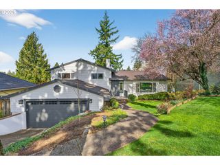 4695 Sw Flower Pl, Portland, OR 97221