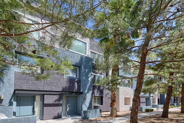 9050 West Tropicana Avenue 1152, Las Vegas, NV 89147