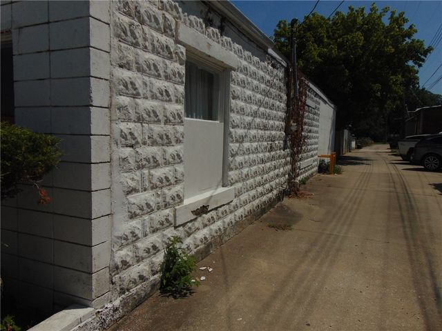 105 Hubbert Street, Berryville, AR 72616