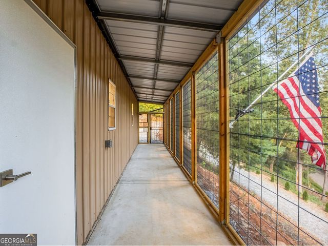 1063 Rickman Airfield Road, Clayton, GA 30525