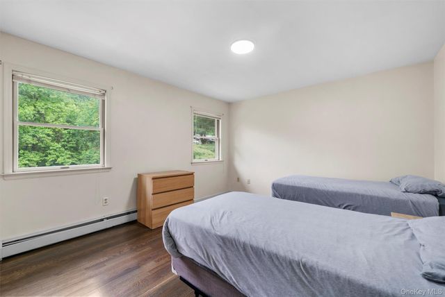 14 Cheesecote Court, Stony Point, NY 10980