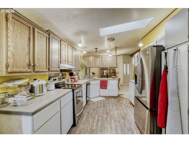 4239 Se 122ND Ave 14, Portland, OR 97236