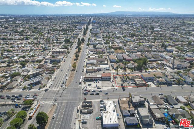 1026 W Century Boulevard, Los Angeles, CA 90044