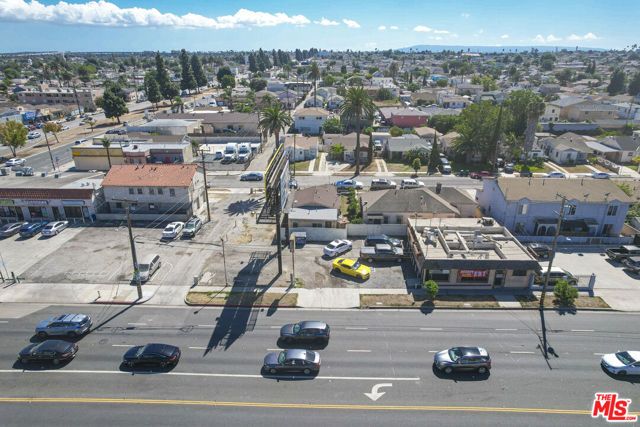 1026 W Century Boulevard, Los Angeles, CA 90044