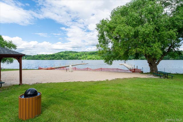 21 Saginaw Road, Patterson, NY 12563