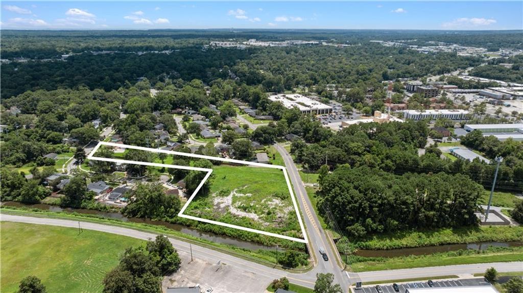 341 Sage Avenue S, Mobile, AL 36606 — photo 2
