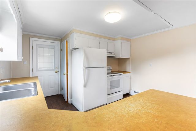 4 Eisenhower Street, Cumberland, RI 02864
