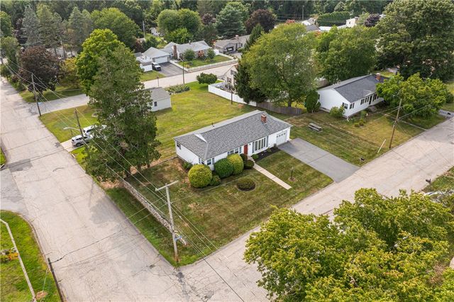 4 Eisenhower Street, Cumberland, RI 02864