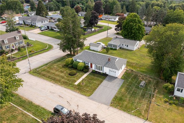 4 Eisenhower Street, Cumberland, RI 02864