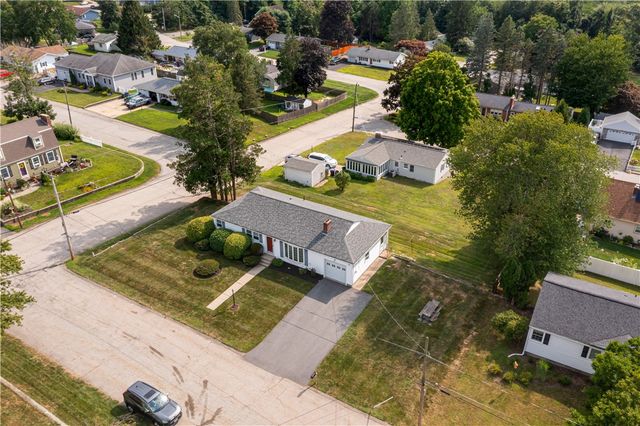 4 Eisenhower Street, Cumberland, RI 02864