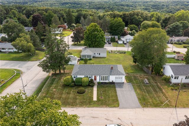 4 Eisenhower Street, Cumberland, RI 02864