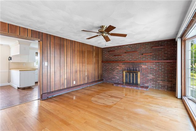 4 Eisenhower Street, Cumberland, RI 02864