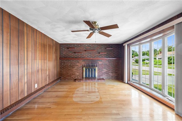 4 Eisenhower Street, Cumberland, RI 02864