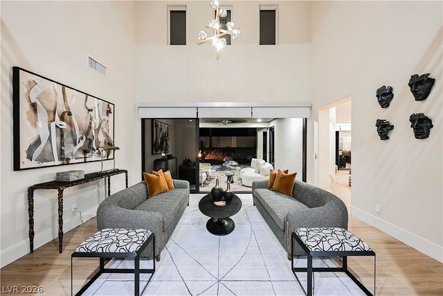 6055 Gabrielle Carol Court, Las Vegas, NV 89149