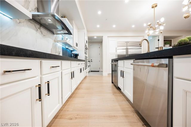 6055 Gabrielle Carol Court, Las Vegas, NV 89149