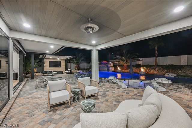 6055 Gabrielle Carol Court, Las Vegas, NV 89149