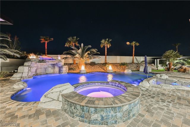 6055 Gabrielle Carol Court, Las Vegas, NV 89149