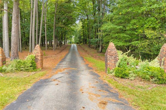6544 Cleveland Highway, Clermont, GA 30527