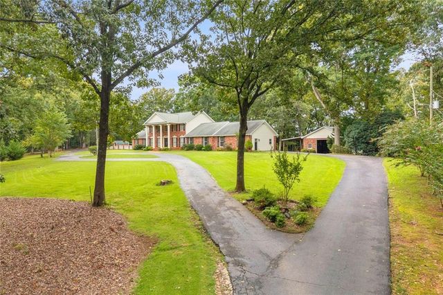 6544 Cleveland Highway, Clermont, GA 30527