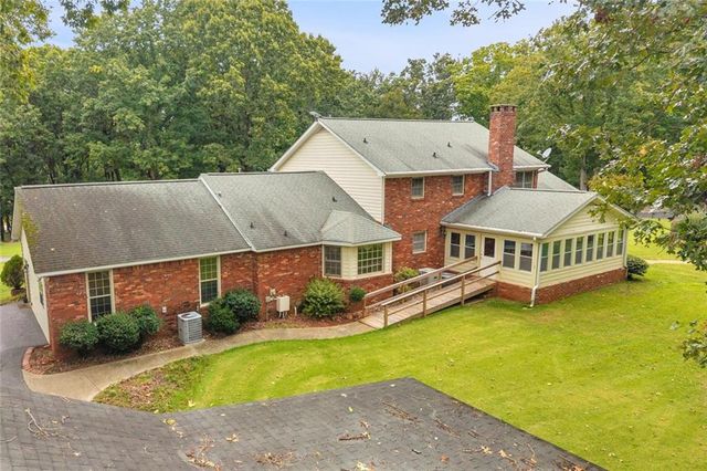 6544 Cleveland Highway, Clermont, GA 30527