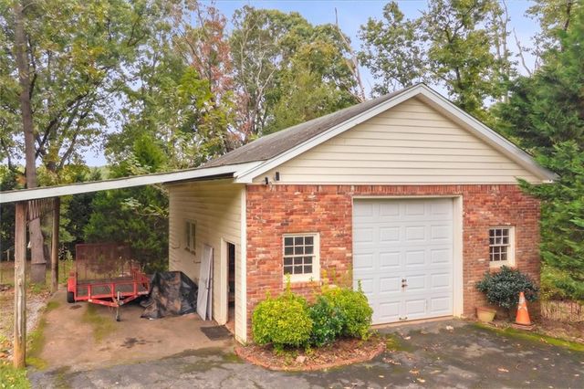 6544 Cleveland Highway, Clermont, GA 30527