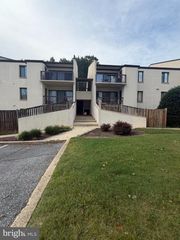 10118 CAMPUS WAY S #203-7B, Upper Marlboro, MD 20774