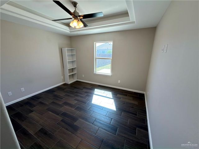 613 W Polk Avenue, Alton, TX 78574