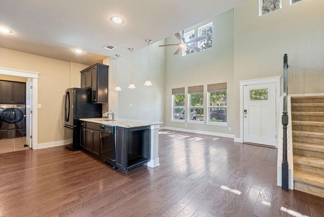 11217 Avery Station LOOP 39, Austin, TX 78717