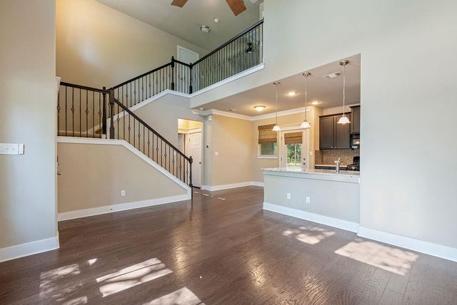 11217 Avery Station LOOP 39, Austin, TX 78717