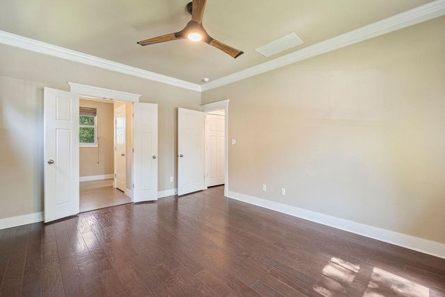11217 Avery Station LOOP 39, Austin, TX 78717
