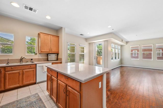1355 Sky Ridge, San Marcos, CA 92078