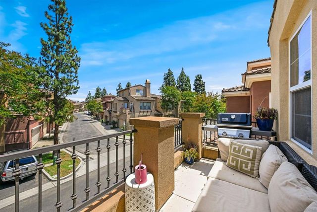 1355 Sky Ridge, San Marcos, CA 92078