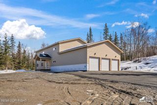10581 Hillside Drive, Anchorage, AK 99507