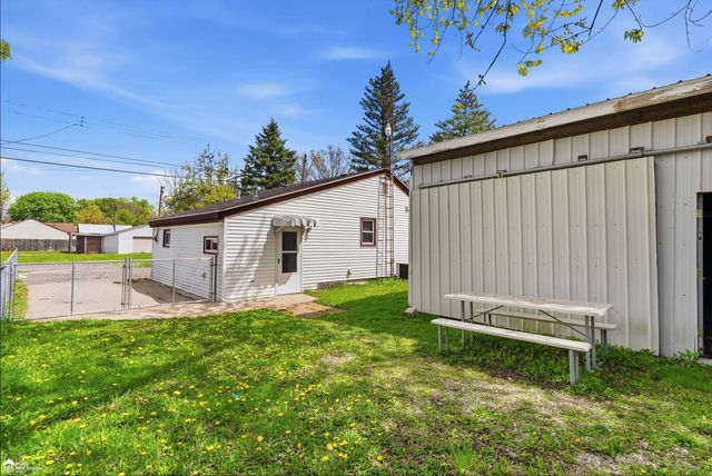 3167 W Dartmouth Street, Flint Twp, MI 48504