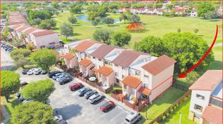 425 W Park Dr 10, Miami, FL 33172