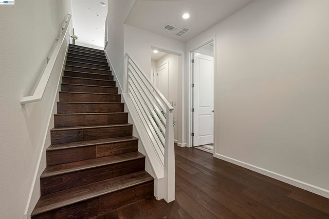 5509 El Dorado Ln, Dublin, CA 94568